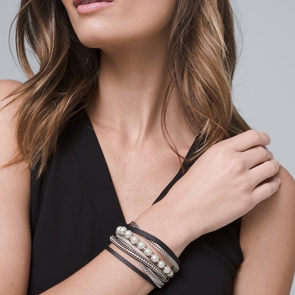 White House Black Market Jewelry - PEARL, LEATHER & CHAIN-LINK BRACELET